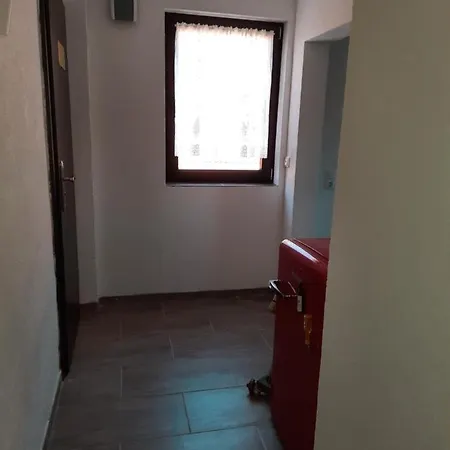 Apartment Ilkas *